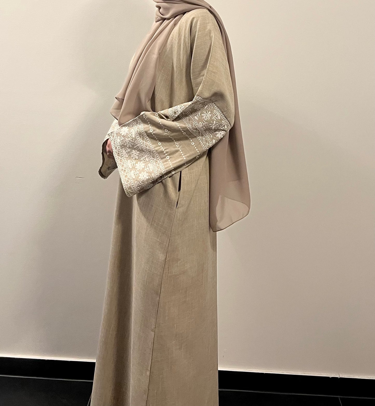 Abaya Sahara