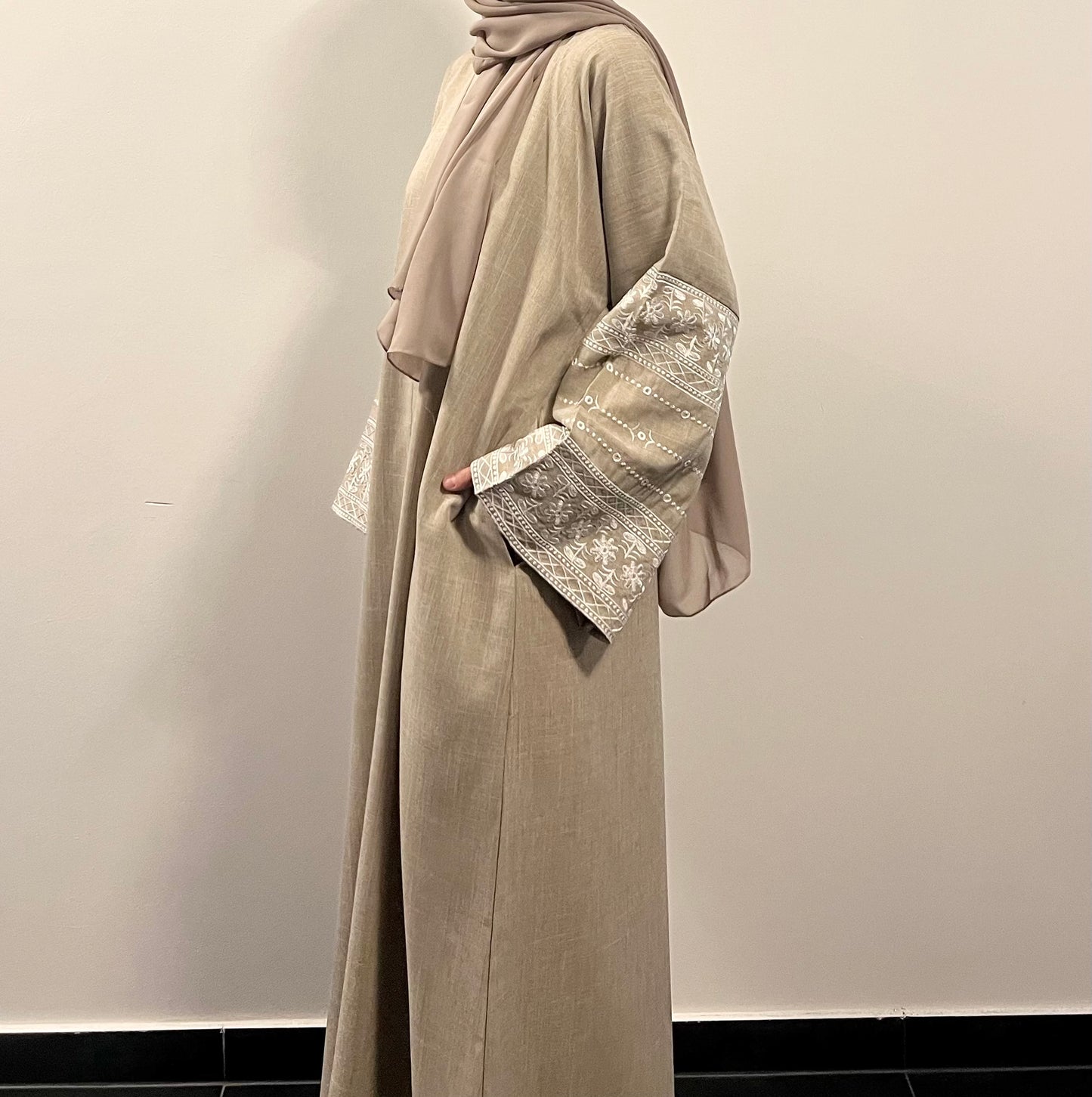 Abaya Sahara