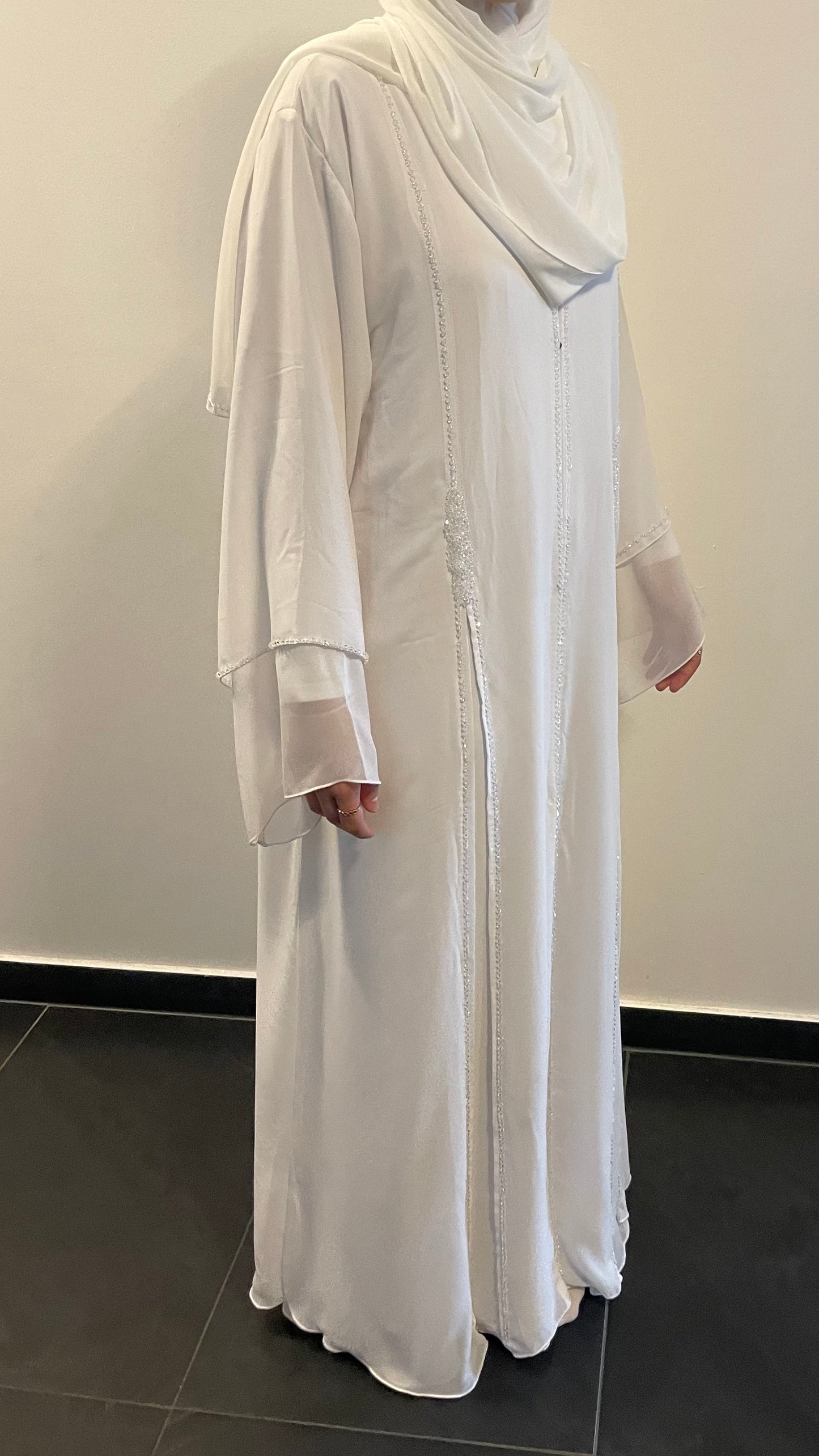 Abaya Sahab + Unterkleid