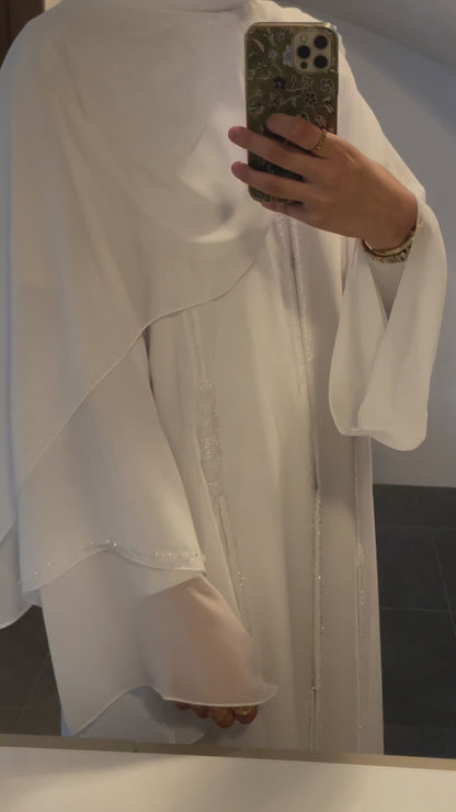 Abaya Sahab + Unterkleid